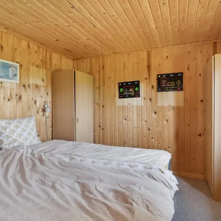 Alste - 900m From The Sea In Ne Jutland By Interhome Holiday home Hals